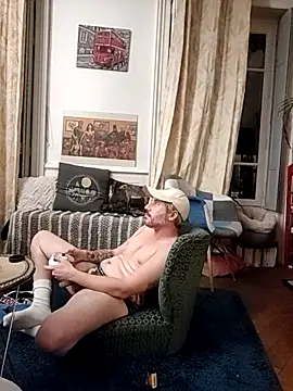 Snapshot of Titilouonlyf69 chatting on September 25, 2025, 9:32 pm Titilouonlyf69 online show from September 25, 2025, 9:32 pm