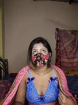 Snapshot of Love143A chatting on January 6, 2026, 9:46 am Love143A online show from January 6, 2026, 9:46 am