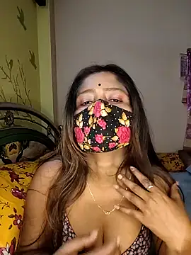 Snapshot of Love143A chatting on December 17, 2025, 9:25 am Love143A online show from December 17, 2025, 9:25 am