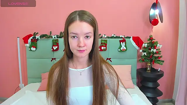 LoraSunnyy online show from December 3, 2025, 12:55 am