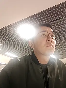 nnnnnan9527 online show from September 25, 2025, 3:12 am