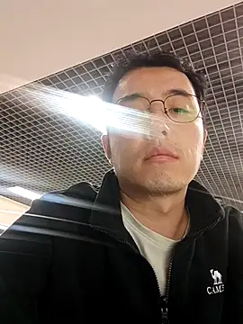 nnnnnan9527 online show from October 15, 2025, 7:49 am