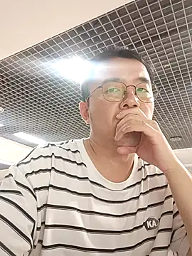 nnnnnan9527 online show from September 9, 2025, 2:54 am