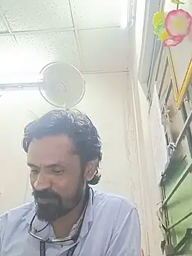 Snapshot of Mr_xxx007@xh chatting on July 8, 2026, 1:30 am Mr xxx007xh online show from July 8, 2026, 1:30 am