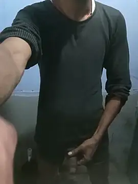 Snapshot of Mr_xxx007@xh chatting on December 16, 2025, 3:33 am Mr xxx007xh online show from December 16, 2025, 3:33 am