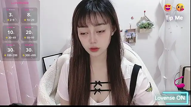 Snapshot of Abb-qiaoyi chatting on December 15, 2025, 1:28 pm Abb-qiaoyi online show from December 15, 2025, 1:28 pm