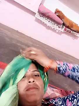 Sexi savitri online show from November 10, 2025, 11:37 am