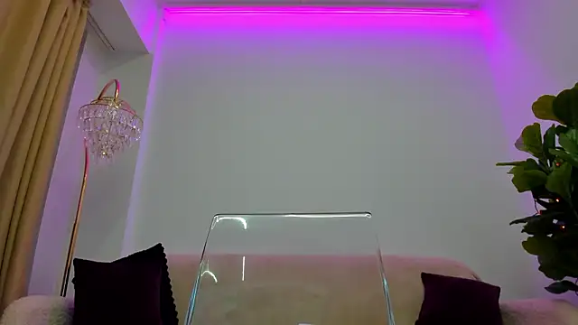 Snapshot of Angel__Vibe chatting on February 14, 2026, 8:53 pm Angel Vibe online show from February 14, 2026, 8:53 pm