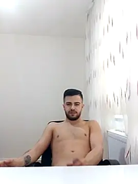 Ozi1910 online show from November 30, 2025, 11:22 am