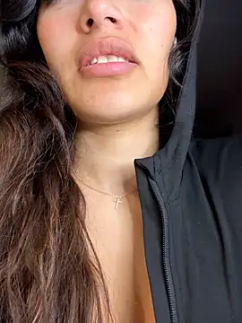 Snapshot of Risky_Workouts chatting on December 15, 2025, 11:53 pm Risky Workouts online show from December 15, 2025, 11:53 pm