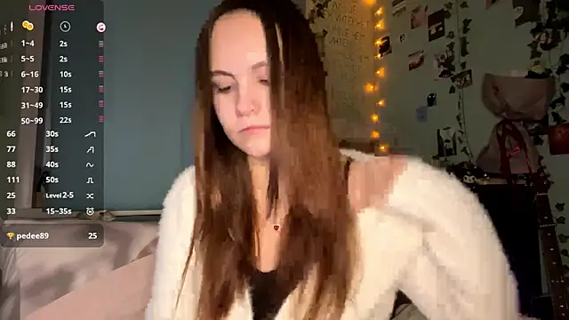 RayeBaj online show from September 9, 2025, 6:39 pm