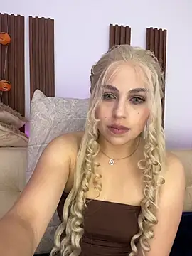 Mya lorenz online show from November 1, 2025, 7:13 am