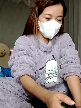 YuchengLy online show from November 19, 2025, 5:46 pm