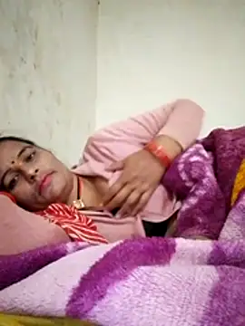 Snapshot of Suhani_hot12 chatting on October 28, 2025, 4:17 pm Suhani hot12 online show from October 28, 2025, 4:17 pm