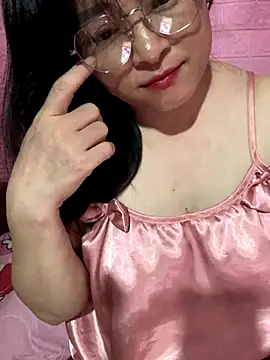 Snapshot of Star-sweet chatting on October 11, 2025, 3:57 pm Star-sweet online show from October 11, 2025, 3:57 pm