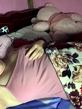 Snapshot of Star-sweet chatting on November 17, 2025, 2:59 am Star-sweet online show from November 17, 2025, 2:59 am