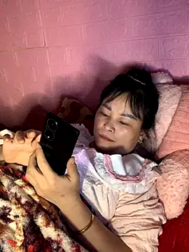 Snapshot of Star-sweet chatting on November 20, 2025, 3:12 pm Star-sweet online show from November 20, 2025, 3:12 pm