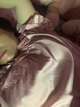 Snapshot of Star-sweet chatting on October 28, 2025, 12:00 am Star-sweet online show from October 28, 2025, 12:00 am