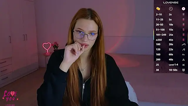 Snapshot of CuteAriel7 chatting on October 21, 2025, 4:17 pm CuteAriel7 online show from October 21, 2025, 4:17 pm