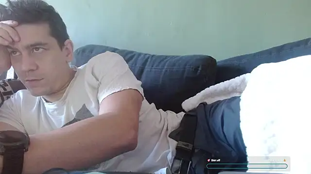 Snapshot of Ador_mask chatting on November 29, 2025, 4:40 pm Ador mask online show from November 29, 2025, 4:40 pm