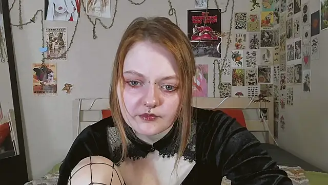 WonderConnie1 online show from May 30, 2026, 3:13 am