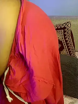 Snapshot of monaa-darling chatting on September 8, 2025, 5:34 pm monaa-darling online show from September 8, 2025, 5:34 pm