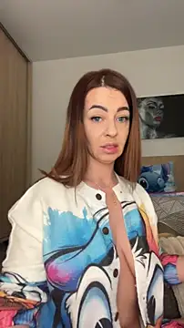 Snapshot of Roxanne_Skye chatting on October 28, 2025, 7:02 pm Roxanne Skye online show from October 28, 2025, 7:02 pm