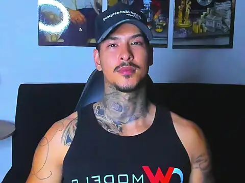 jiro kenji1 online show from February 21, 2026, 8:44 pm