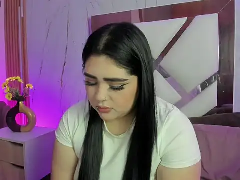 Snapshot of im_bunny__ chatting on February 21, 2026, 11:23 am im bunny online show from February 21, 2026, 11:23 am