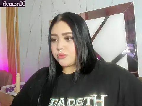 Snapshot of im_bunny__ chatting on May 18, 2026, 1:27 pm im bunny online show from May 18, 2026, 1:27 pm