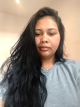 Alessandraa- online show from February 13, 2026, 4:29 pm