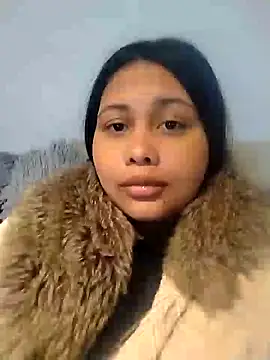 Alessandraa- online show from February 23, 2026, 2:50 pm