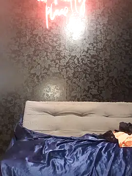 marixaballi online show from November 27, 2025, 5:13 pm