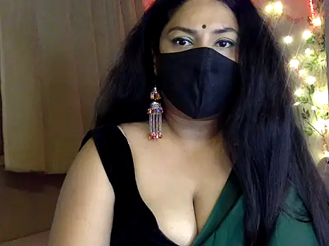 Snapshot of Indian_queen007 chatting on June 20, 2026, 7:19 pm Indian queen007 online show from June 20, 2026, 7:19 pm