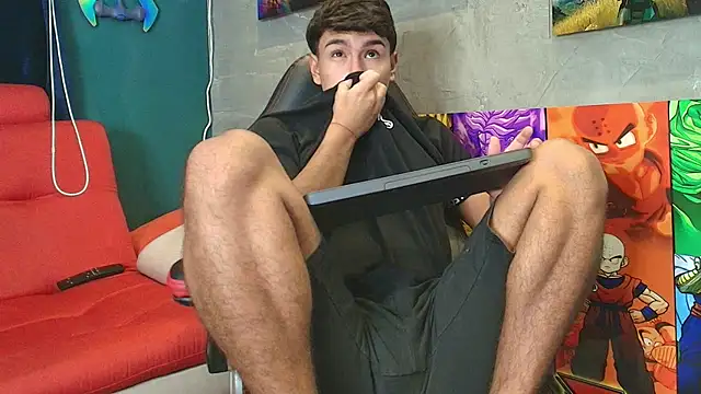 Snapshot of CHR58_ chatting on December 17, 2025, 8:19 am CHR58 online show from December 17, 2025, 8:19 am