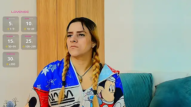 Snapshot of Dakota_Megan_69 chatting on October 14, 2025, 2:28 pm Dakota Megan 69 online show from October 14, 2025, 2:28 pm