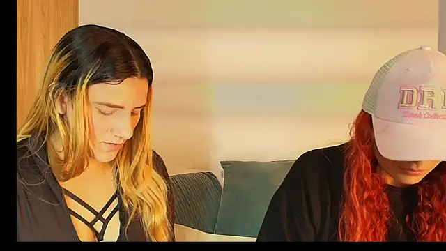 Snapshot of Dakota_Megan_69 chatting on November 7, 2025, 3:49 pm Dakota Megan 69 online show from November 7, 2025, 3:49 pm