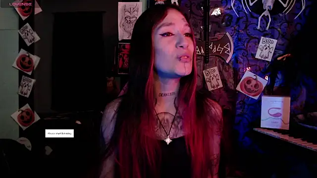 Snapshot of lilithword chatting on October 18, 2025, 1:13 pm lilithword online show from October 18, 2025, 1:13 pm