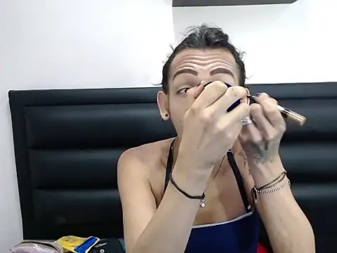 sara sexy doll online show from October 2, 2025, 4:54 pm