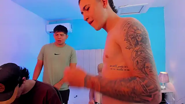 Handsomeboyss19 online show from November 21, 2025, 2:43 am