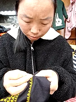 Snapshot of hera-00 chatting on December 16, 2025, 1:54 am hera-00 online show from December 16, 2025, 1:54 am