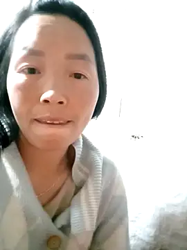 Snapshot of hera-00 chatting on November 26, 2025, 1:44 pm hera-00 online show from November 26, 2025, 1:44 pm