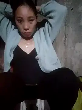 Phuong xxx online show from December 23, 2025, 10:47 am