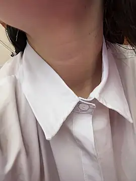 Mia salinass online show from February 26, 2026, 5:46 pm