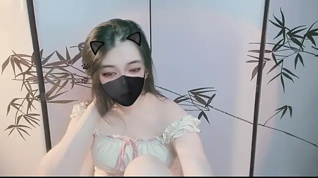 Sparkly Candy online show from December 23, 2025, 12:33 am