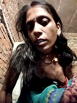 Snapshot of Xx_pooja chatting on September 16, 2025, 8:32 pm Xx pooja online show from September 16, 2025, 8:32 pm