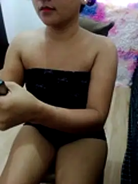 Lady athena19 online show from August 7, 2026, 1:28 pm