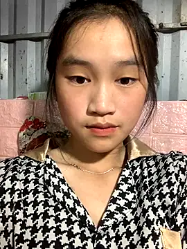 -Lie-06 online show from September 9, 2025, 10:25 am