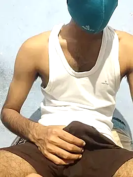 Snapshot of GirlsCrush_ chatting on September 9, 2025, 6:39 pm GirlsCrush online show from September 9, 2025, 6:39 pm