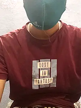 Snapshot of GirlsCrush_ chatting on September 21, 2025, 8:08 am GirlsCrush online show from September 21, 2025, 8:08 am